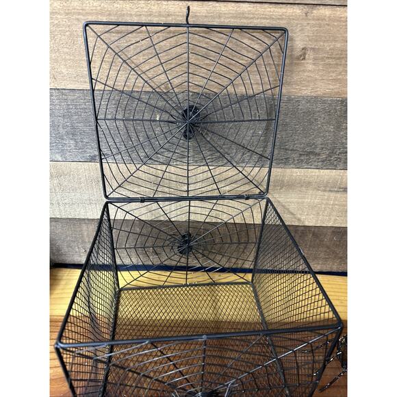 Metal Spider Candy Box And 5 Spider Tealight Holders Rare - Picture 5 of 5